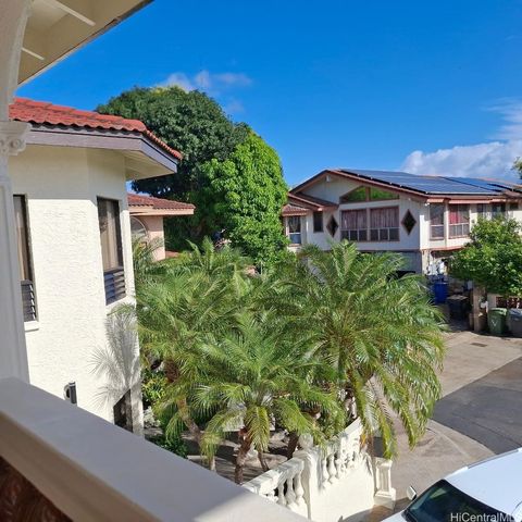 94-584 Apii Place, Waipahu, HI 96797