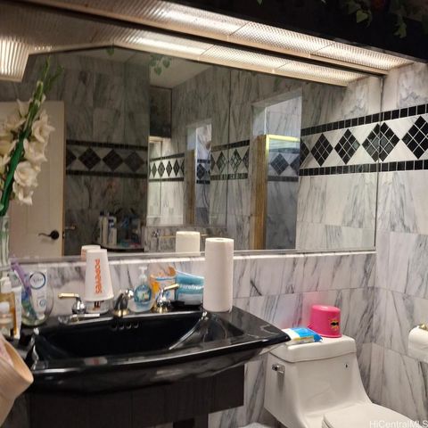 94-584 Apii Place, Waipahu, HI 96797