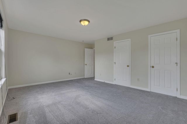 6874 Golden Way, Powell, OH 43065