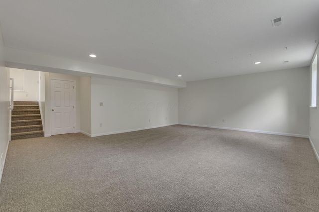 6874 Golden Way, Powell, OH 43065