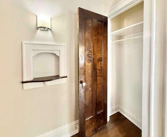 314 N Maple Avenue 3S, Oak Park, IL 60302