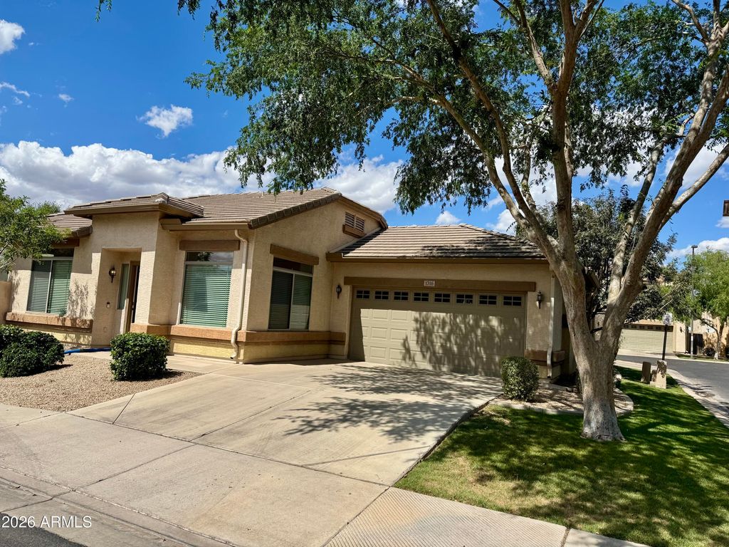1316 E WEATHERBY Way, Chandler, AZ 85286