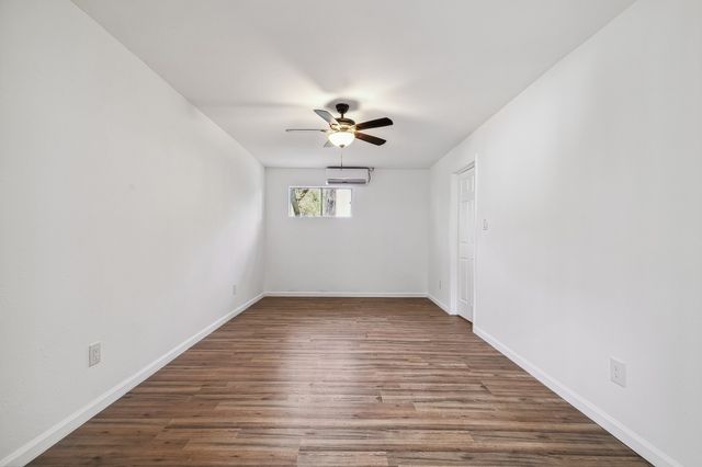 2038 Avon Drive, Denison, TX 75020