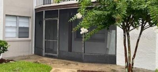 165 WINDTREE LANE U, Winter Garden, FL 34787