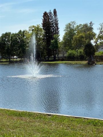 165 WINDTREE LANE U, Winter Garden, FL 34787