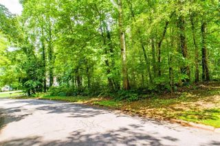 2790 Deerfield Drive, Lithia Springs, GA 30122
