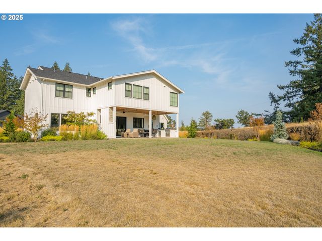 27120 Sw BLUE MEADOW Ln, Sherwood, OR 97140