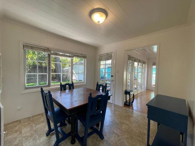Palmer Lane, Menlo Park, CA 94025