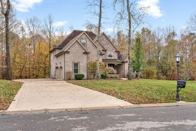 1620 Wonderboy Ct, Clarksville, TN 37042