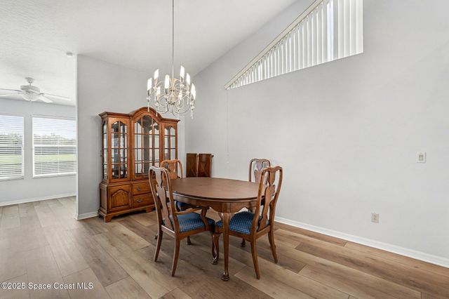 813 Oakwood Drive, Melbourne, FL 32940