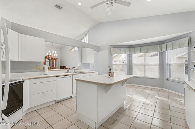 813 Oakwood Drive, Melbourne, FL 32940