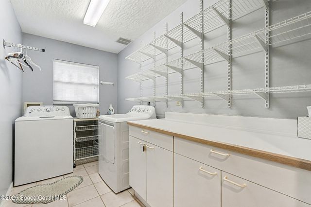 813 Oakwood Drive, Melbourne, FL 32940