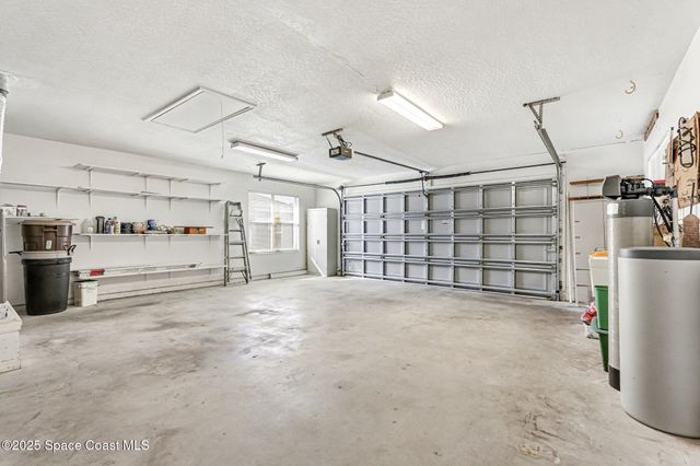 813 Oakwood Drive, Melbourne, FL 32940