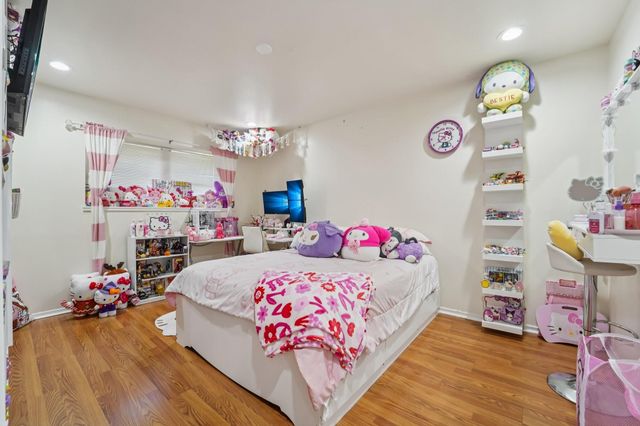 2004 S Palm Court, Pasadena, TX 77502