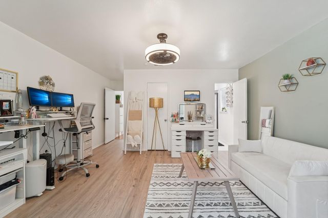 2004 S Palm Court, Pasadena, TX 77502