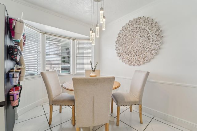 2004 S Palm Court, Pasadena, TX 77502