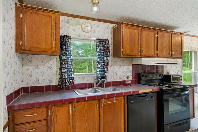 1637 Flat Branch Road, Tunnel Hill, GA 30755
