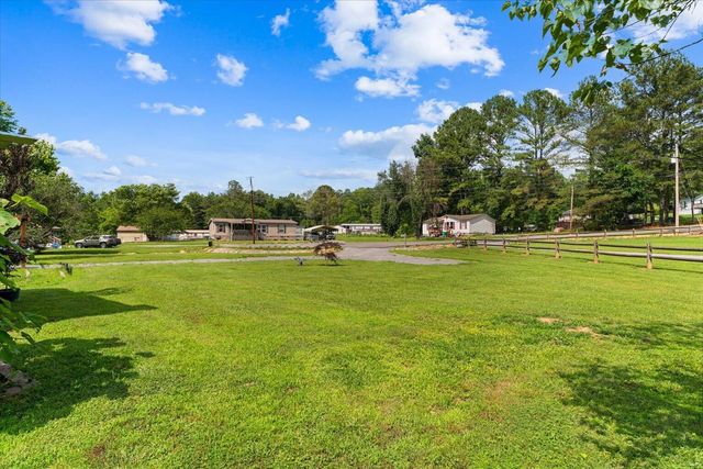 1637 Flat Branch Road, Tunnel Hill, GA 30755