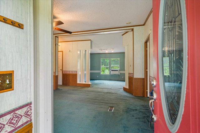 1637 Flat Branch Road, Tunnel Hill, GA 30755