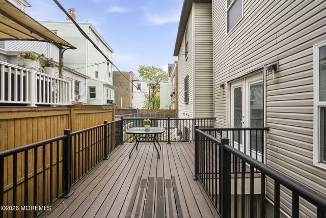 245 Jewett Avenue, Jersey City, NJ 07304