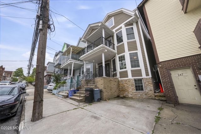 245 Jewett Avenue, Jersey City, NJ 07304