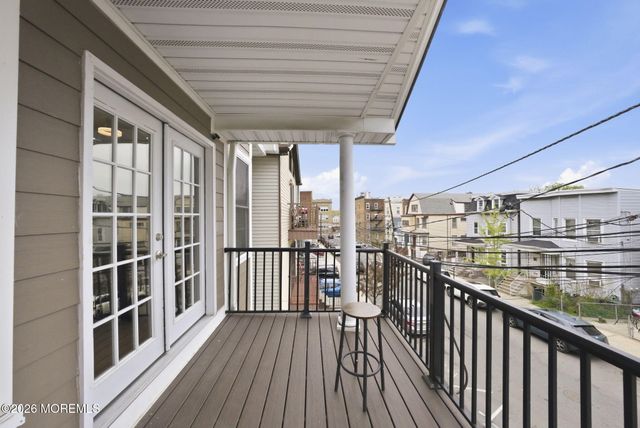 245 Jewett Avenue, Jersey City, NJ 07304