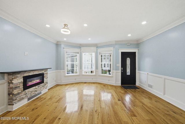245 Jewett Avenue, Jersey City, NJ 07304