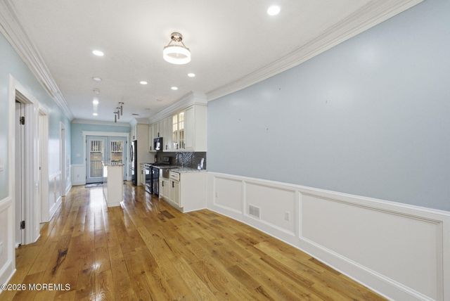 245 Jewett Avenue, Jersey City, NJ 07304