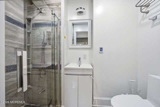 245 Jewett Avenue, Jersey City, NJ 07304