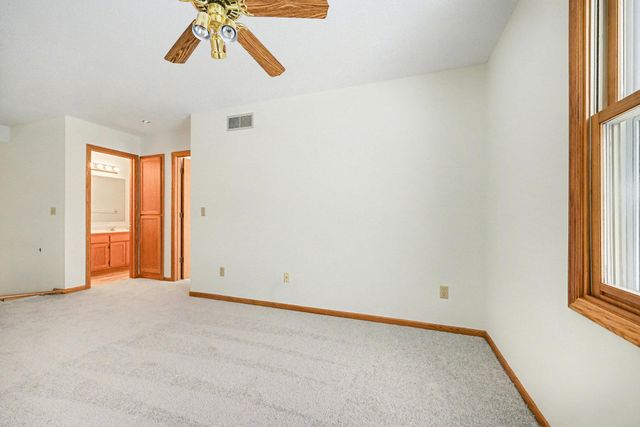 4234 Boulder Ridge Point, Eagan, MN 55122