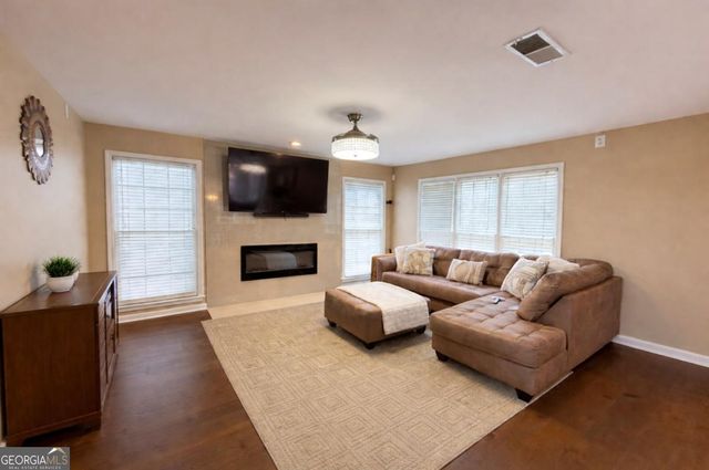 2425 Harbin Springs Cove, Dacula, GA 30019