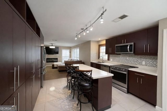 2425 Harbin Springs Cove, Dacula, GA 30019