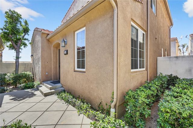 20140 Pienza, Porter Ranch, CA 91326