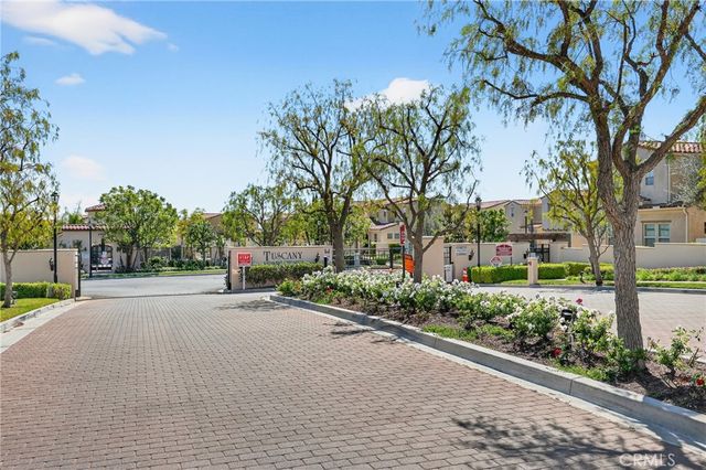 20140 Pienza, Porter Ranch, CA 91326