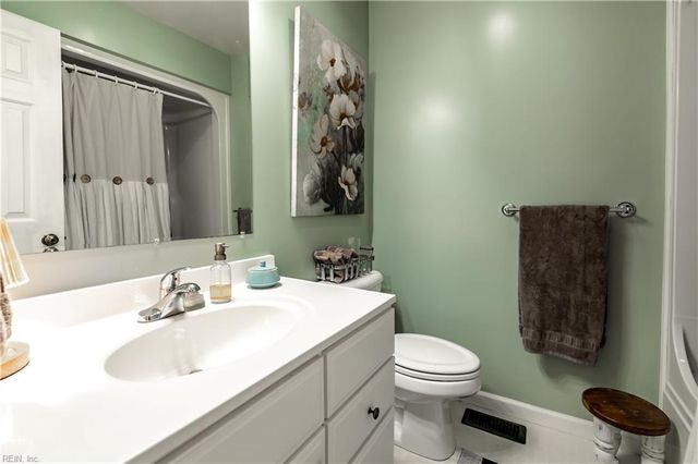 772 Woodstock RD, Virginia Beach, VA 23464