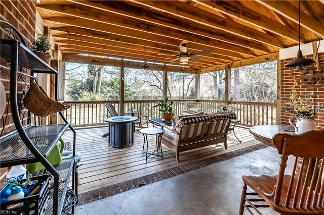 772 Woodstock RD, Virginia Beach, VA 23464