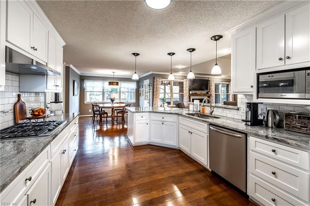 772 Woodstock RD, Virginia Beach, VA 23464