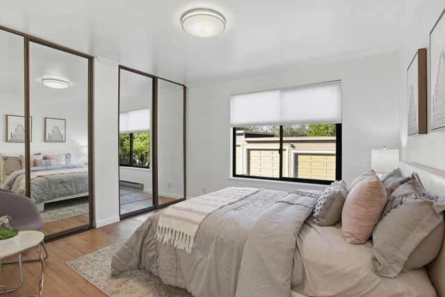 1685 Bayridge Way 208, San Mateo, CA 94402