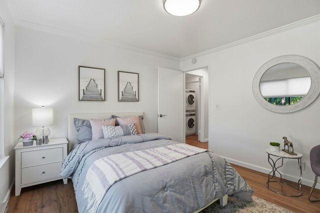 1685 Bayridge Way 208, San Mateo, CA 94402