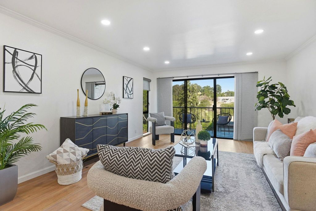 1685 Bayridge Way 208, San Mateo, CA 94402