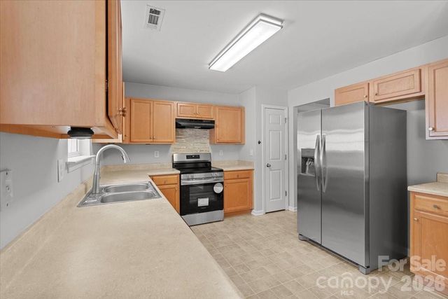 5026 Wicklow Drive, Gastonia, NC 28054