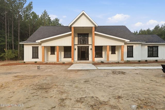 1942 Tull Road, Greenville, NC 27858