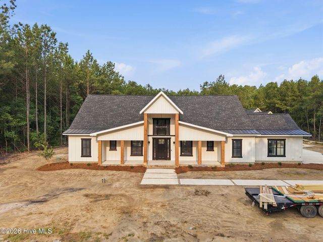 1942 Tull Road, Greenville, NC 27858