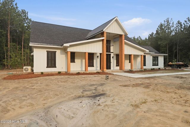 1942 Tull Road, Greenville, NC 27858
