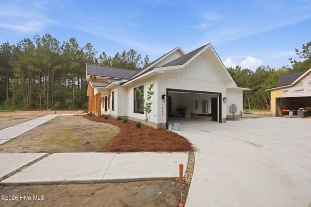 1942 Tull Road, Greenville, NC 27858
