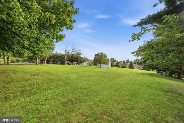 4605 OLD SWIMMING POOL RD, Braddock Heights, MD 21714