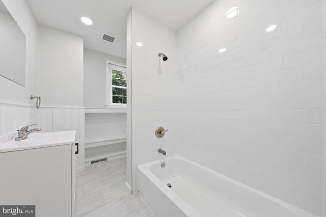 4605 OLD SWIMMING POOL RD, Braddock Heights, MD 21714