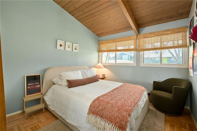 4504 W 78th Street, Prairie Village, KS 66208