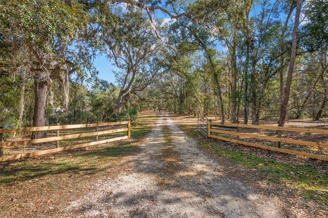 5432 NEFF LAKE ROAD, Brooksville, FL 34601