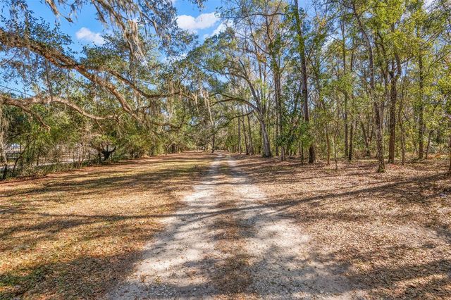 5432 NEFF LAKE ROAD, Brooksville, FL 34601